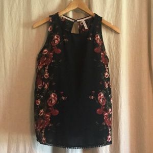 Hunter green floral tank blouse